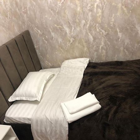 Hotel Lion الماتي المظهر الخارجي الصورة