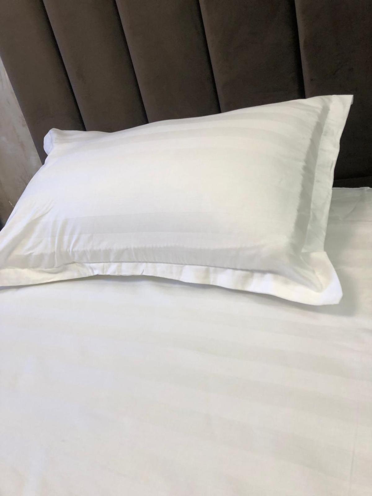 Hotel Lion الماتي المظهر الخارجي الصورة