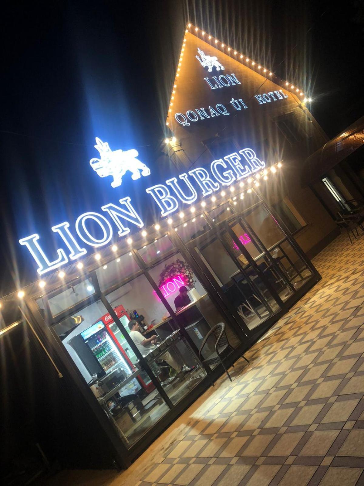 Hotel Lion الماتي المظهر الخارجي الصورة
